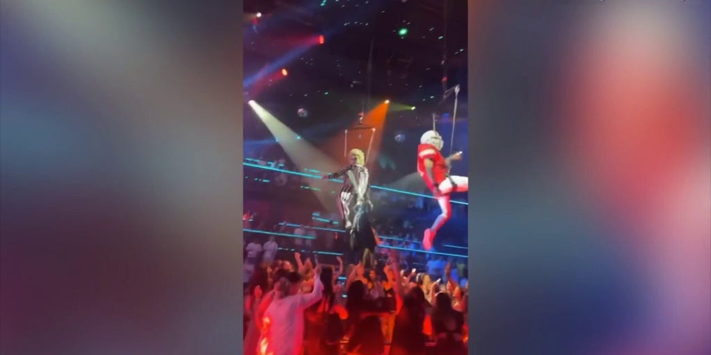 Footage shows the inside of popular Punta Cana nightclub