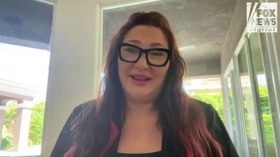 '80s star Tiffany details what a typical day of her life in Nashville looks like
