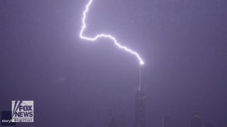 Iconic Chicago building struck by lightning during severe storm - Fox News