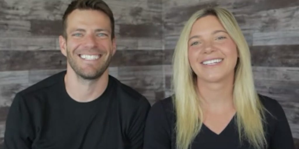 US couple reflects on traveling to nearly every country in the world