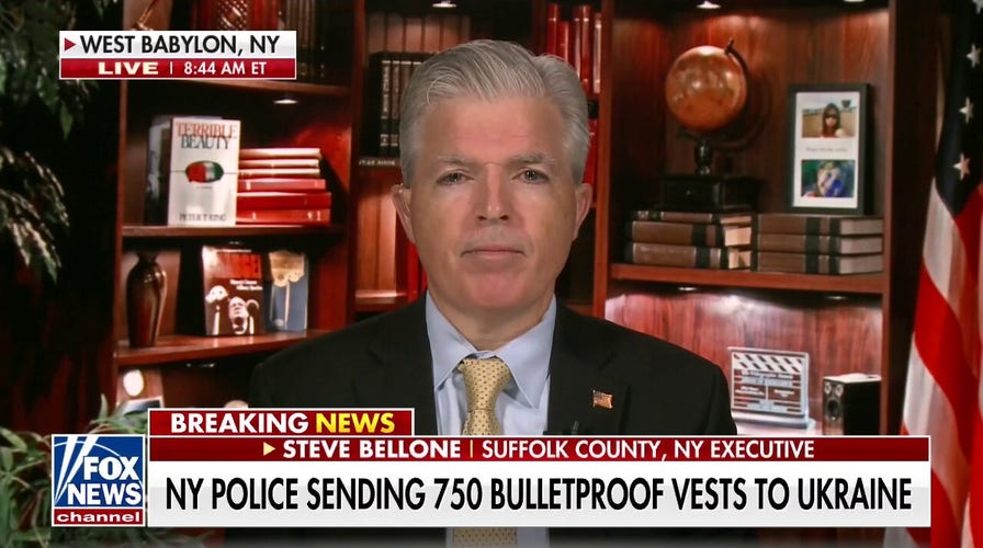 NY police equipping Ukrainians with bulletproof vests