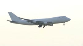 2 planes carrying American coronavirus evacuees held in California, Canada over ‘persons of interest’: sources