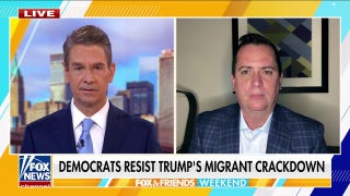 Chicago Democrats criticized for 'shameful' attacks on ICE agents - Fox News