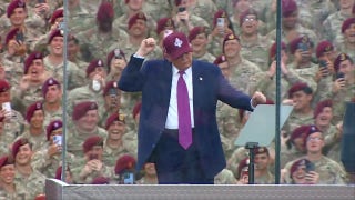 Trump thrills troops with signature dance at Fort Bragg