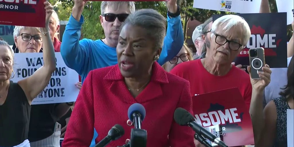 Winsome Earle-Sears speaks out in front of Fairfax County school board meeting
