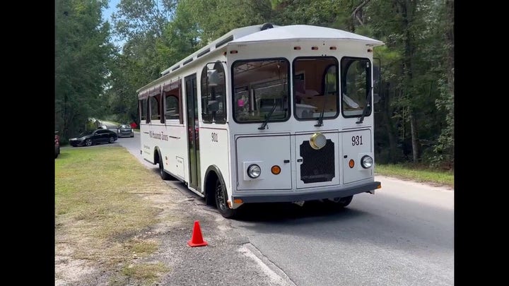 Trams arrive at Jennifer Lopez and Ben Affleck's Georgia wedding venue