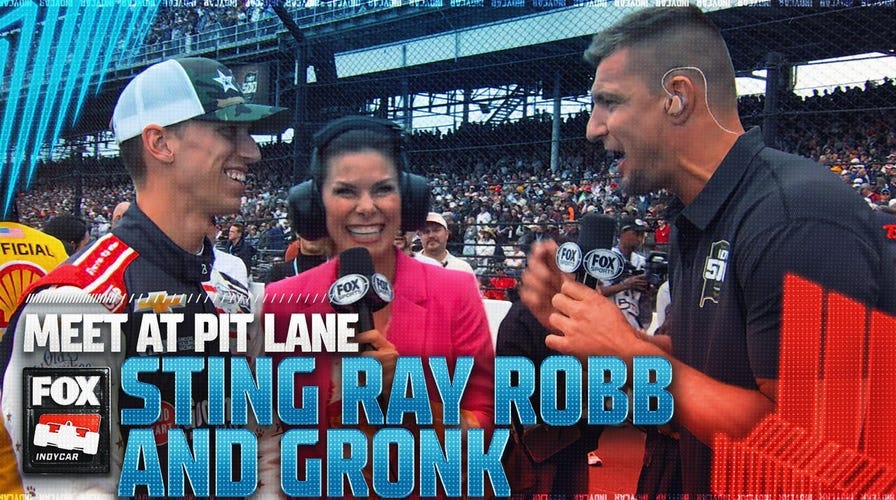 Rob Gronkowski drops by pit lane for encounter with Sting Ray Robb | INDYCAR on FOX