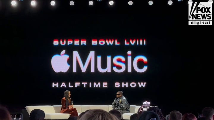 Usher teases potential guest stars for his Super Bowl halftime show