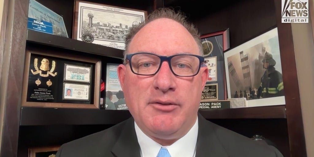 Retired FBI agent raises 'red flags' with transcript in missing Pitt student's case