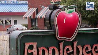 Customer calls out Applebee's tipping practices over disputed 20% calculation