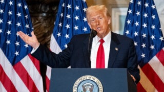 ?Un millón de inmigrantes ilegales se van solos!    - Fox News
