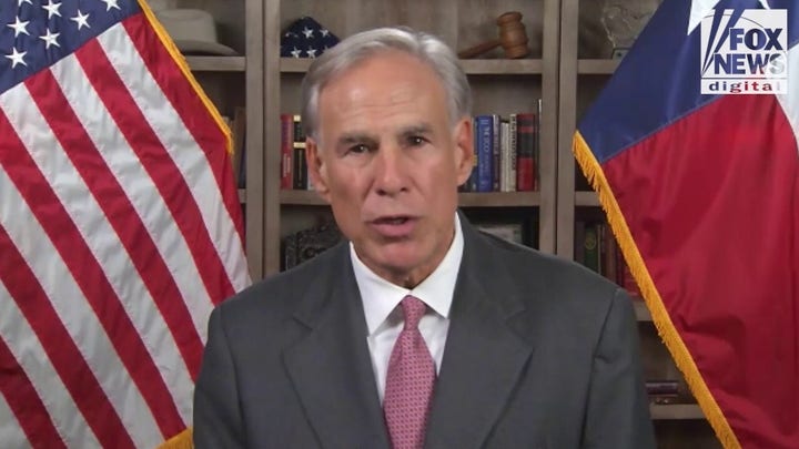 Texas Gov. Abbott slams Pritzker for opposing National Guard deployment