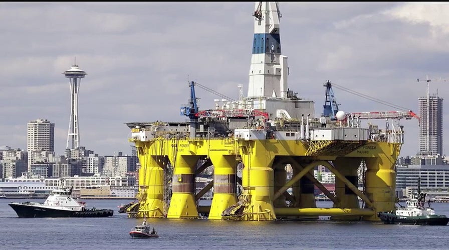 Oil prices drop to 18-year low as coronavirus impacts travel 