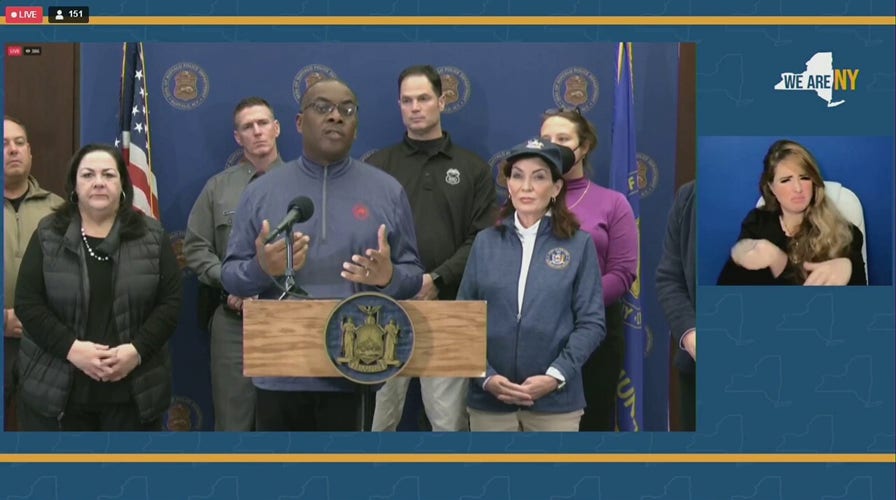 Buffalo Mayor Byron Brown condemns winter storm looters: 'They are the lowest of the low'