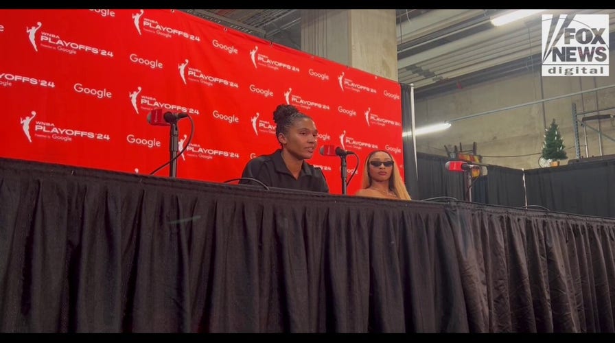 Sun star Alyssa Thomas, head coach Stephanie White speak on racism toward players
