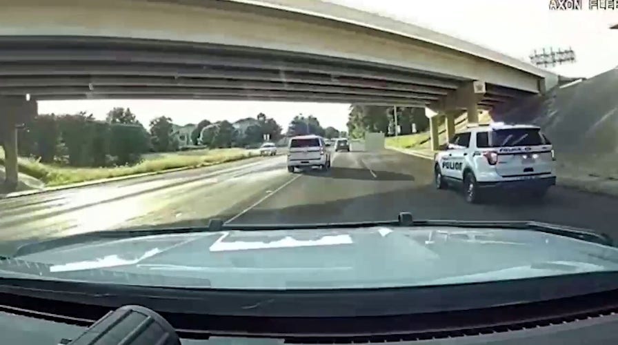 Texas authorities release dashcam video of high-speed chase in New Orleans inmates' arrest