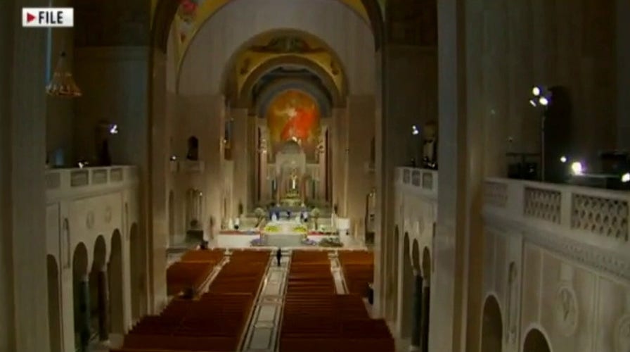 US appeals court blocks Cuomo's limits on religious gatherings