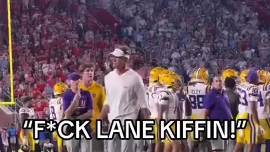 Ole Miss Fans Welcome Lane Kiffin Back To Oxford