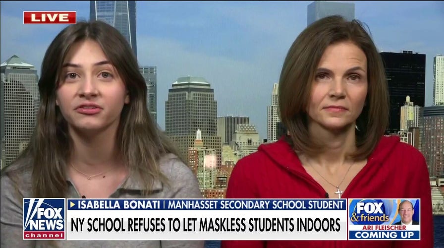 New York school refuses to let maskless students indoors