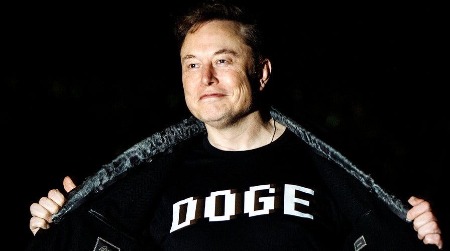 WATCH LIVE: Elon Musk holds an America PAC town hall in Green Bay, Wisconsin