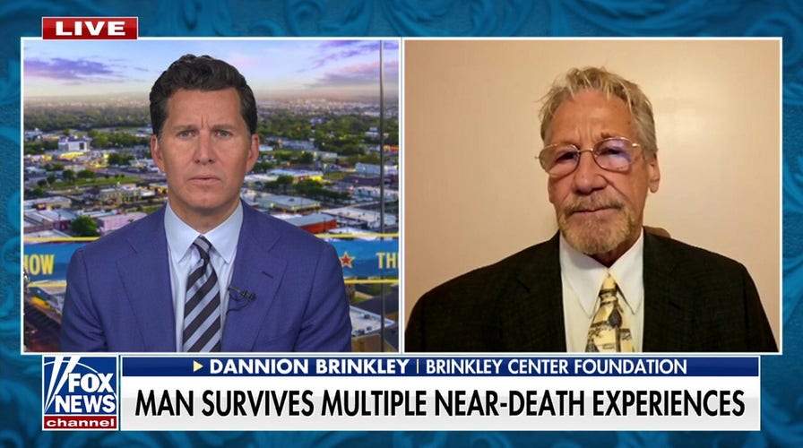 Best-selling author recalls harrowing near-death experience after being struck by lightning