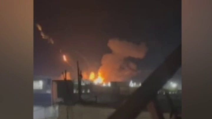 US launches airstrikes in western Iraq in barrage of retaliatory strikes