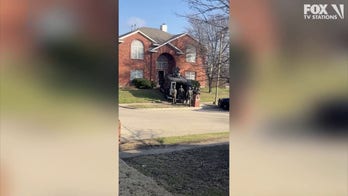 Texas woman arrested at her home after allegedly torturing children: 'Come out with your hands up'