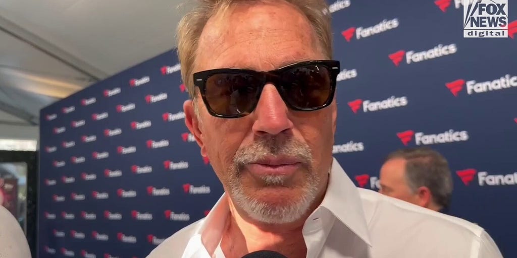 Kevin Costner says making movies has ‘nothing to do with politics'