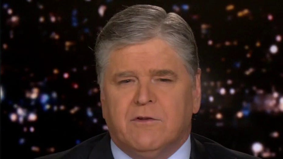 Hannity blasts Democrats, media 'clown show' focus on January 6, points out 574 uninvestigated riots
