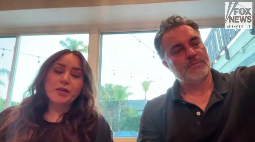 Iranian American mates  recalls beingness  nether  brutal regime, says warfare  connected  Iran is simply a 'rescue mission'