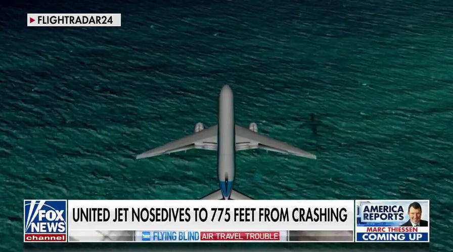 United jet escapes disaster after almost nosediving into Pacific Ocean 