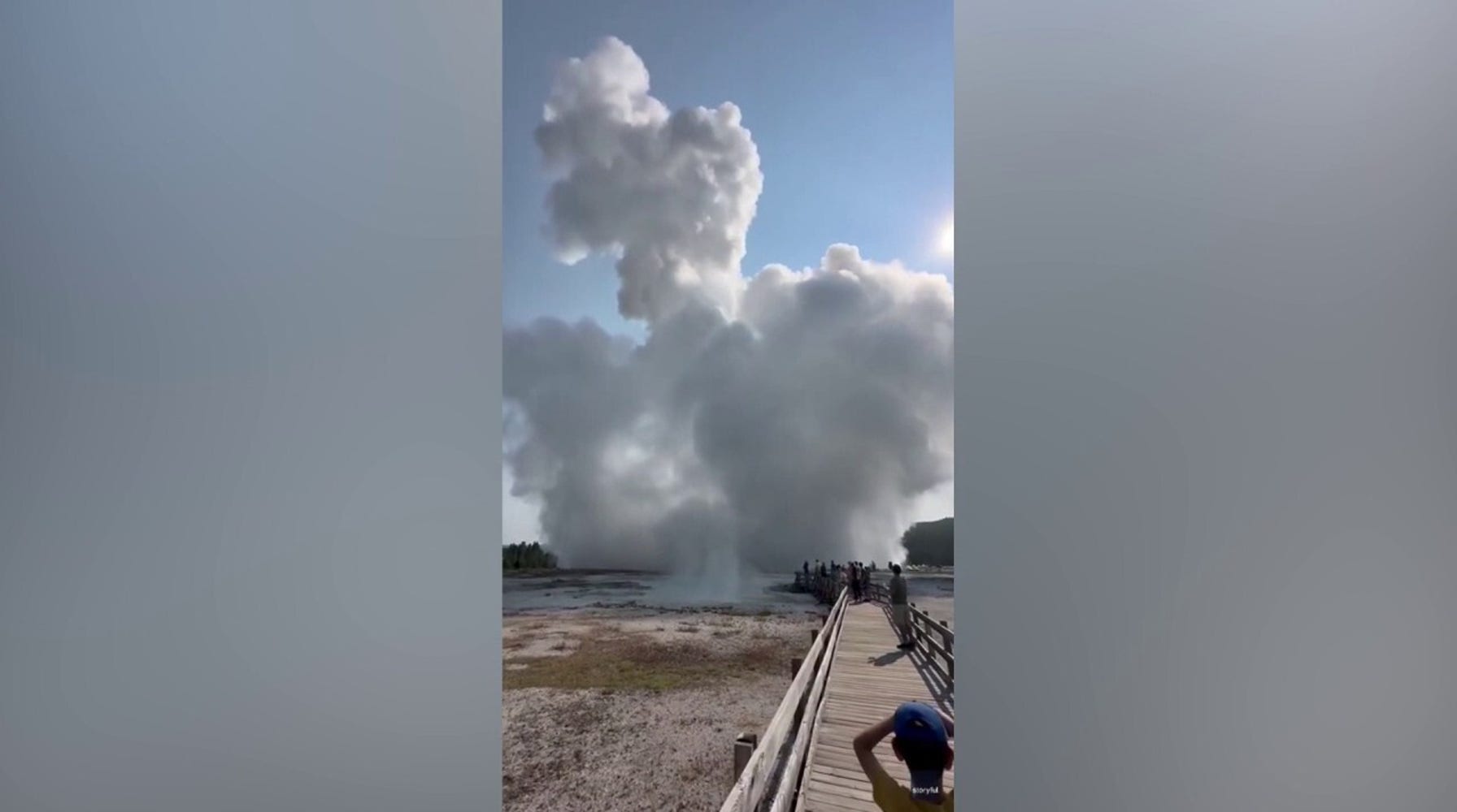 Biscuit Basin Explosion in Yellowstone Sends Tourists Fleeing in Panic