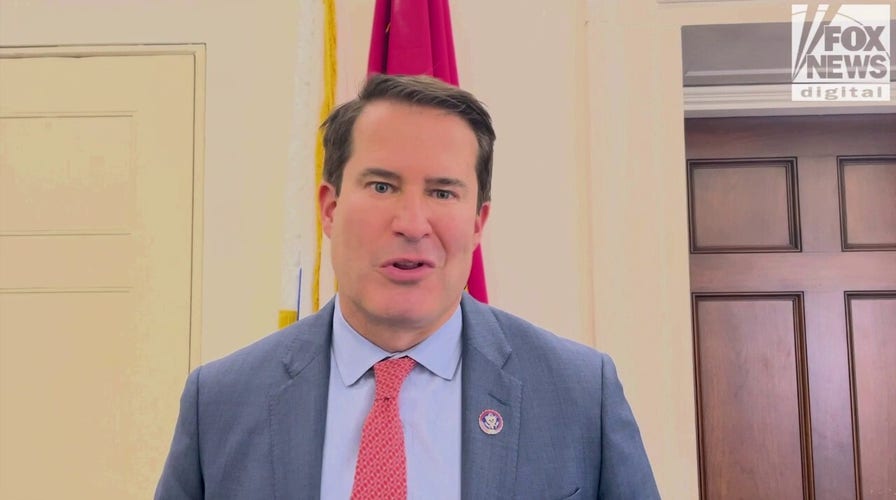 Moulton: Progressive backlash 'completely' proves point on Dems