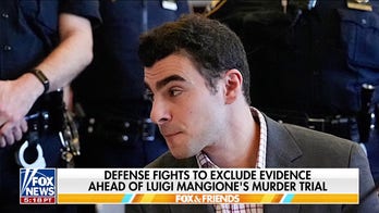 Luigi Mangione’s defense team fights to exclude evidence ahead of murder trial