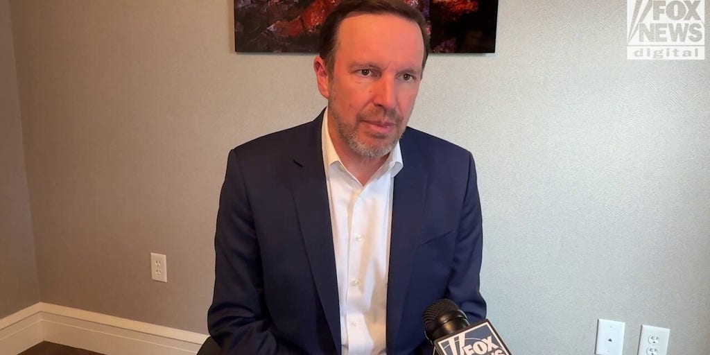 Democratic leadership member Sen Chris Murphy urges ‘more effective leadership’ from Schumer