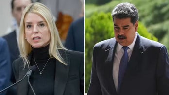 ¡Pam Bondi vs. Nicolás Maduro!