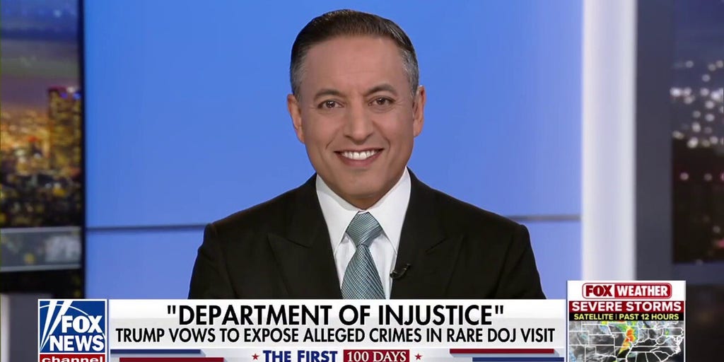 Trump’s remarks during rare DOJ visit ‘should send shivers up some people’s spines,’ federal litigator says