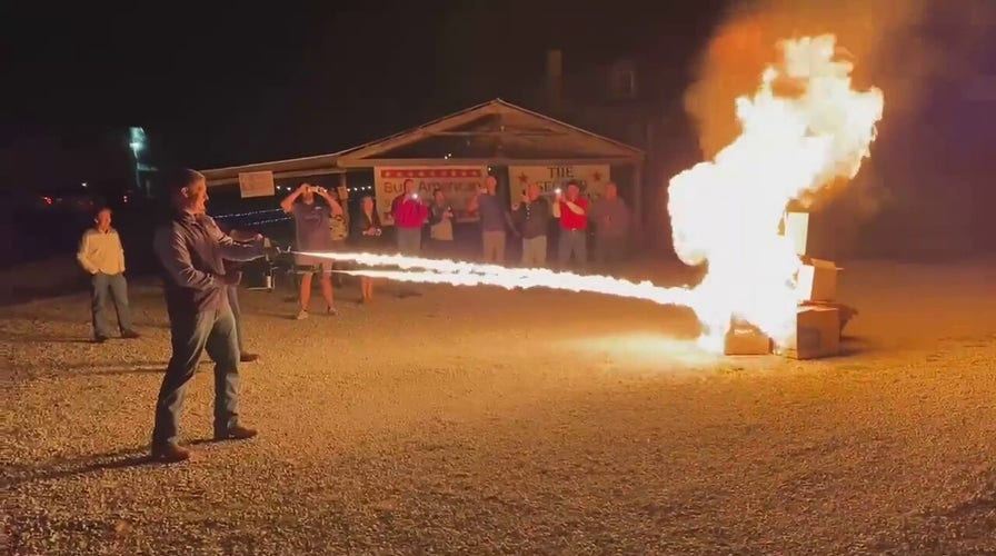Missouri senators torch empty boxes with flamethrowers at GOP event