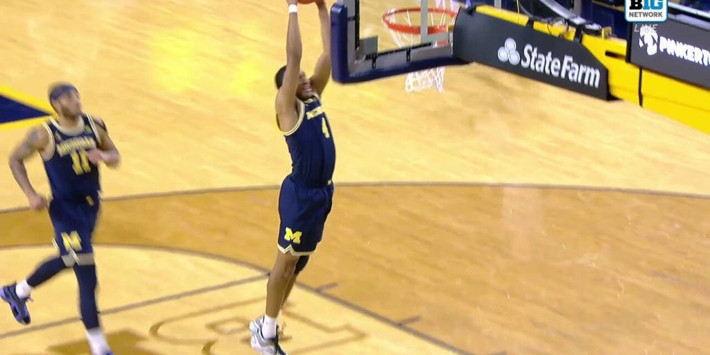 Michigan's Nimari Burnett throws down two-handed slam to extend lead over Penn State