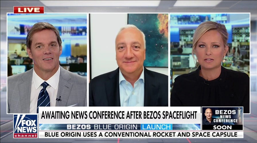 Fmr astronaut calls billionaire space race a tie: 'They're both winners right now'
