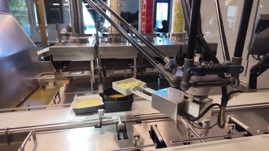Burger robots serve up delicious meals in California's Silicon Valley