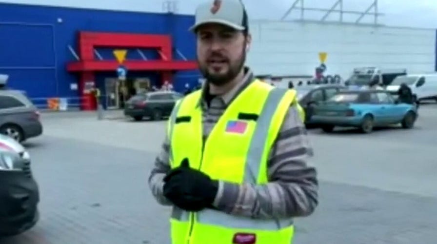 Ukrainian refugees helped by NJ mayor in Poland