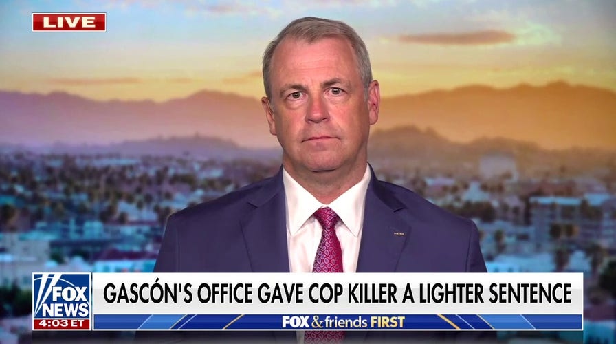 Los Angeles 'bum' DA Gasc贸n needs to go: Attorney