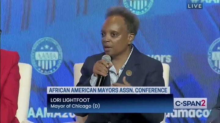 Ousted Chicago Mayor Lori Lightfoot urges Dems to 'speak the truth' on violent crime amid spike