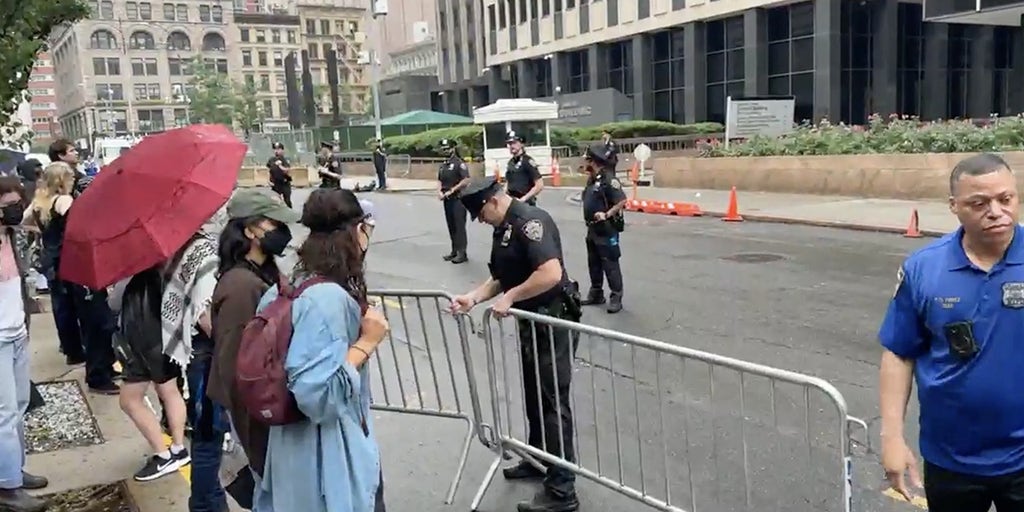 https://a57.foxnews.com/cf-images.us-east-1.prod.boltdns.net/v1/static/694940094001/208c5015-df8b-4eff-a8d9-897ede5827ad/7cc832af-6585-4ba4-b535-554f6ef9940a/1280x720/match/1024/512/image.jpg?ve=1&tl=1