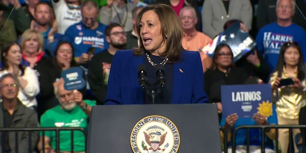 Harris interrupted by heckler during Nevada speech