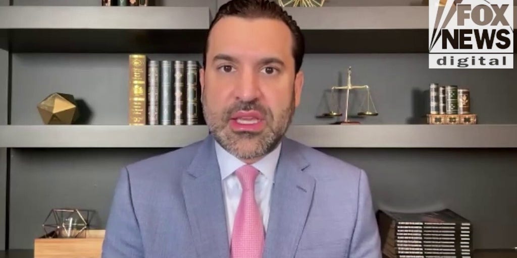 Former federal prosecutor says DOJ's intent to use death penalty against Luigi Mangione represents ‘clear shift’ in policy