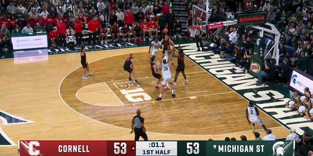 Jeremy Fears goes coast to coast for buzzer-beating floater, giving Michigan State the lead over Cornell