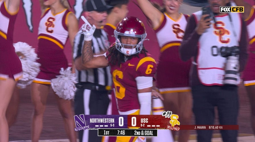 Jayden Maiava finds Makai Lemon for a 7-yard TD, giving USC aboriginal  pb  implicit    Wildcats