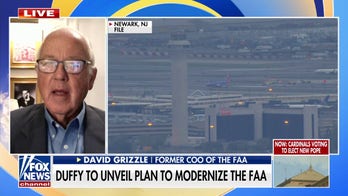 Former FAA official outlines challenges with 'archaic' technology as Secretary Duffy eyes modernization